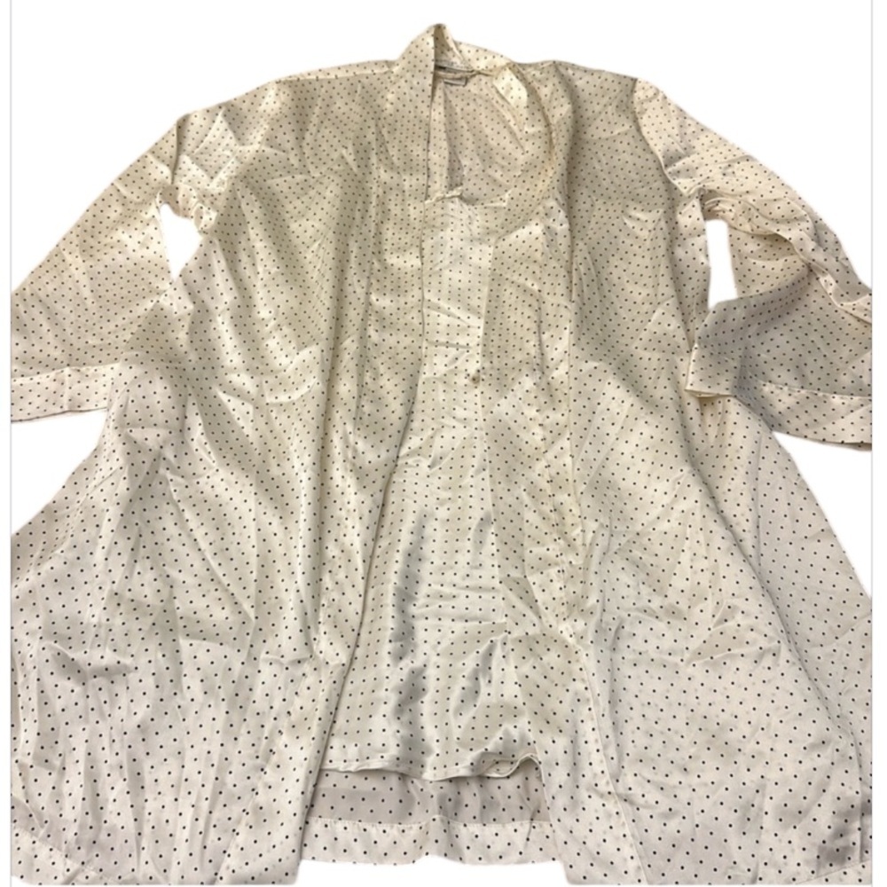 MORGAN TAYLOR satin sleepwear set